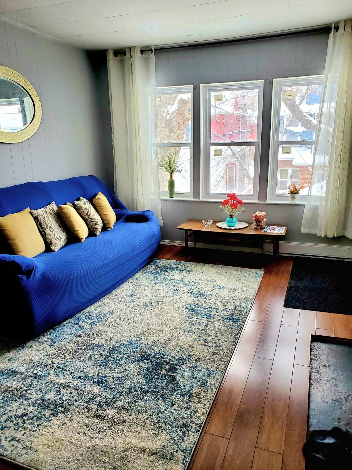 Merj'S Guest House In Wolesly وينيبج المظهر الخارجي الصورة