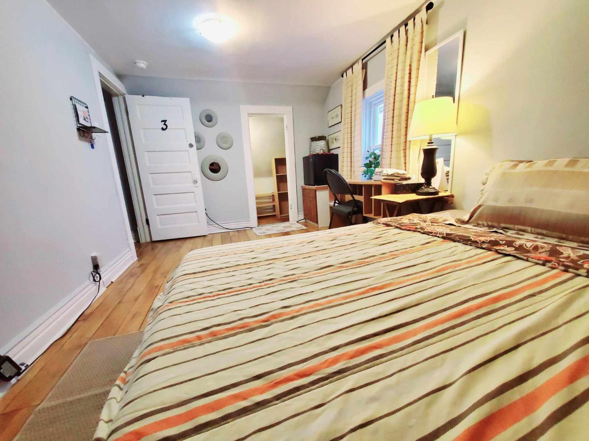 Merj'S Guest House In Wolesly وينيبج المظهر الخارجي الصورة